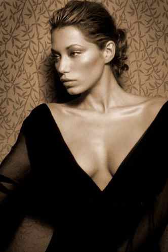 Female model photo shoot of Jessica Hixon in atlanta