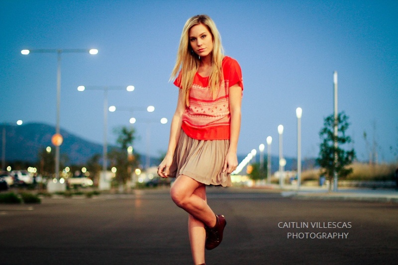 Female model photo shoot of Caitlin Villescas