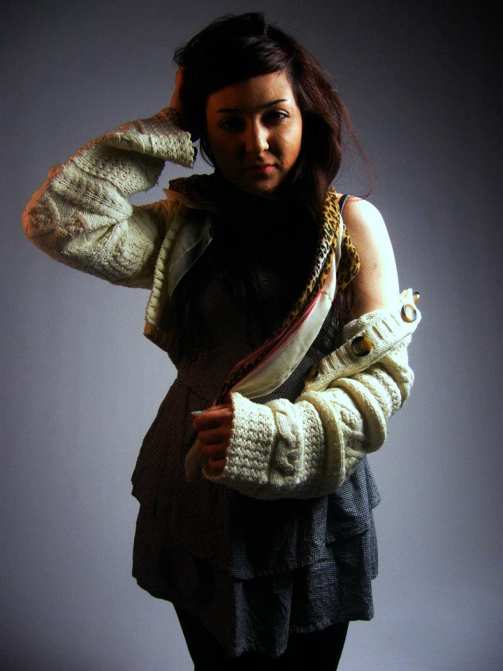 Female model photo shoot of Zena Khan Photography