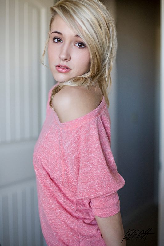 Female model photo shoot of LorinElizabeth