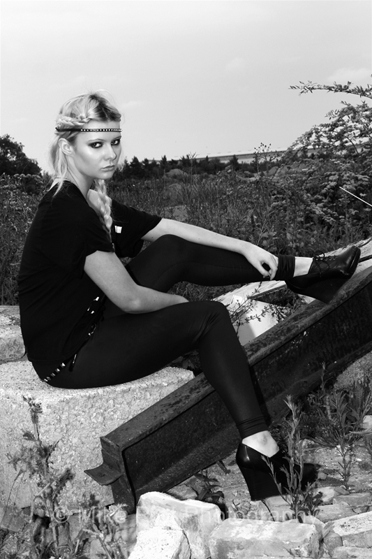 Female model photo shoot of  Gemma Louisianna