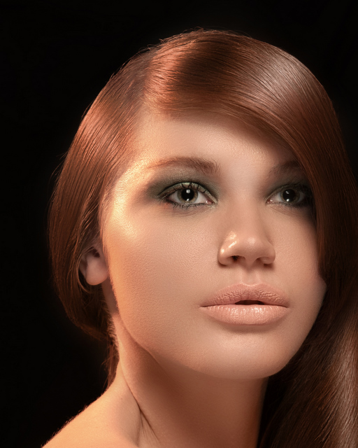 Female model photo shoot of Queen the Makeup Artist by Samira Sabulis