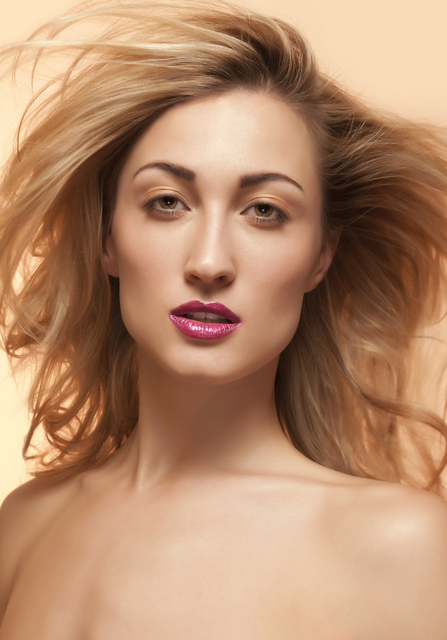 Female model photo shoot of Queen the Makeup Artist by Samira Sabulis