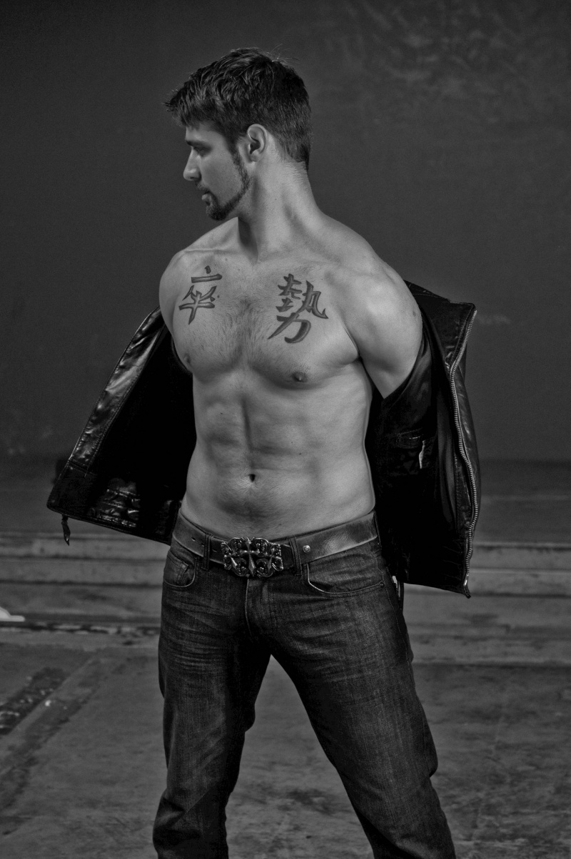 Male model photo shoot of Bradly Hackworth in Seattle, WA