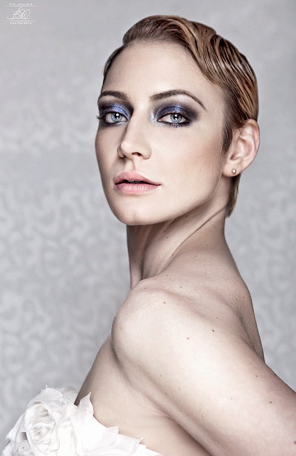 Female model photo shoot of Eliza Siep