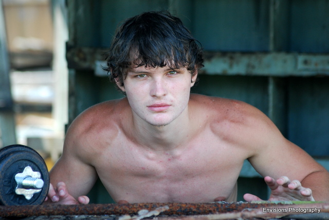 Male model photo shoot of Shaun Mundell