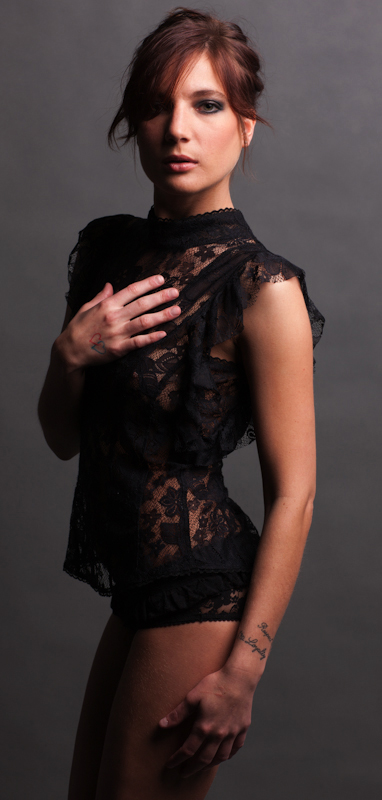 Female model photo shoot of Larissa xo by Arnaldo Ilagan