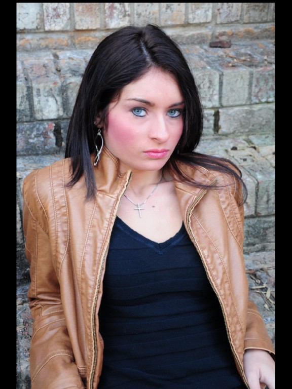 Female model photo shoot of Blair Kerr