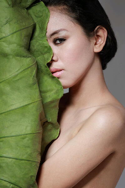 Female model photo shoot of Sheila Kusuma Idries