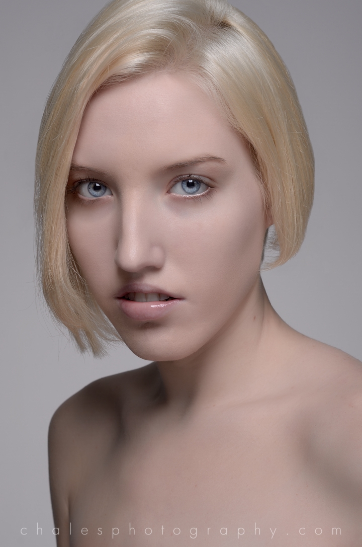 Female model photo shoot of KatKnapp by Luis Chales