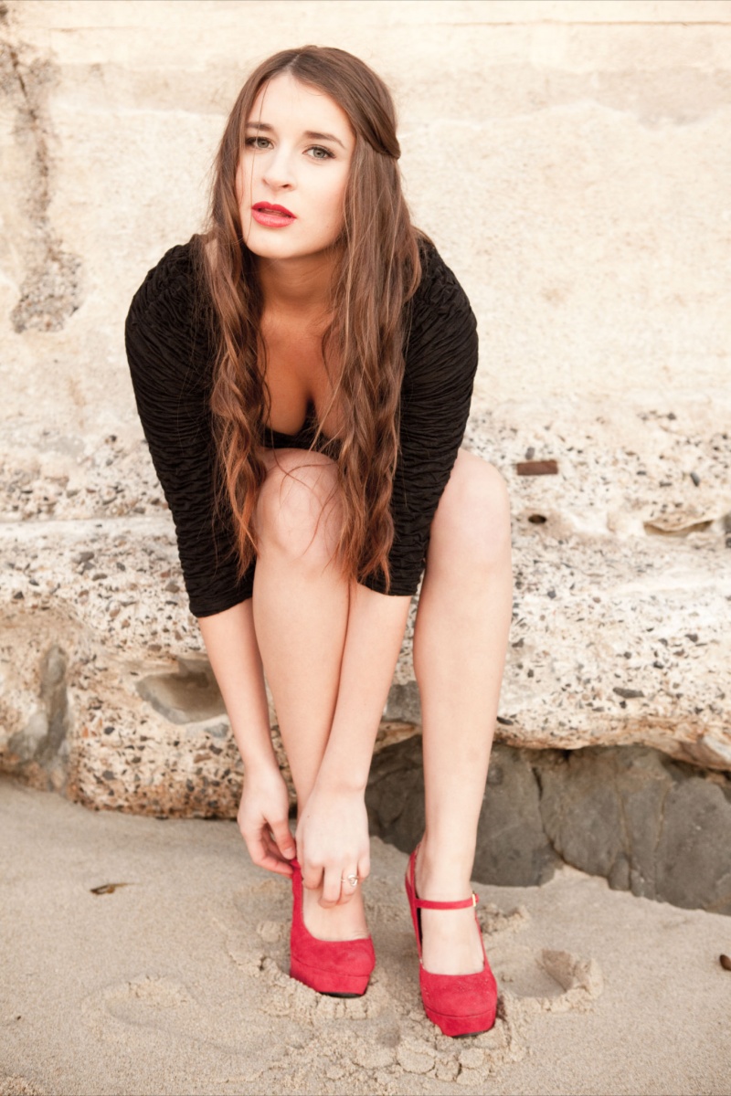 Female model photo shoot of Mandy Jane Beauty