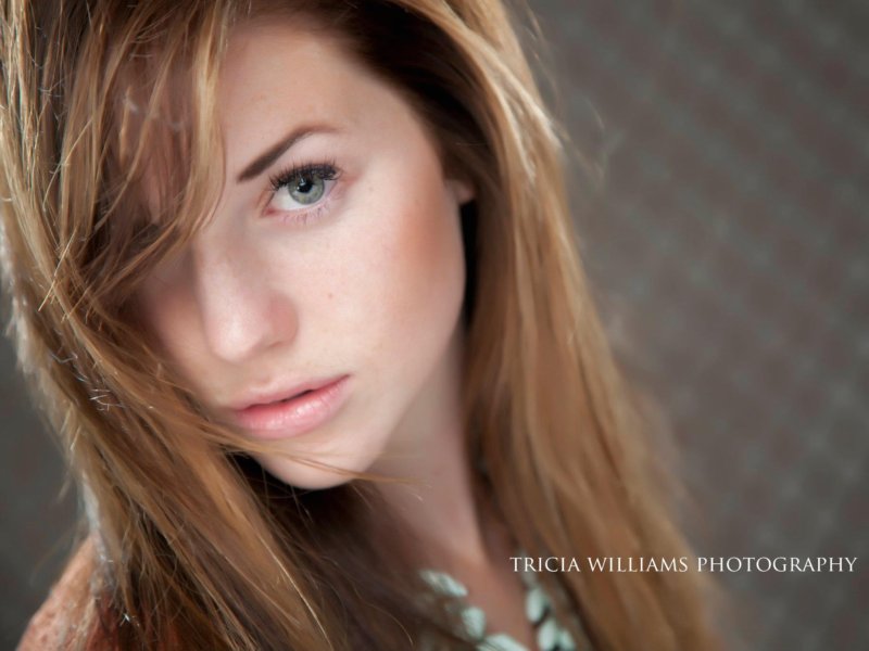 Female model photo shoot of Tricia Williams