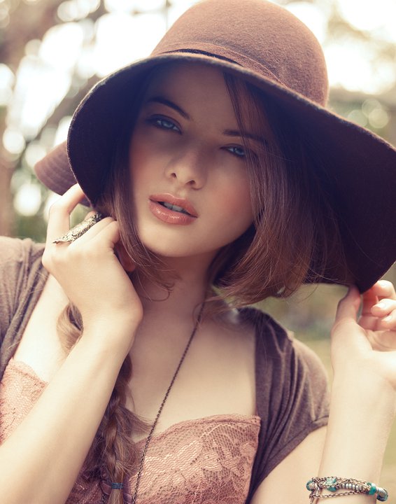 Female model photo shoot of Anastasia888