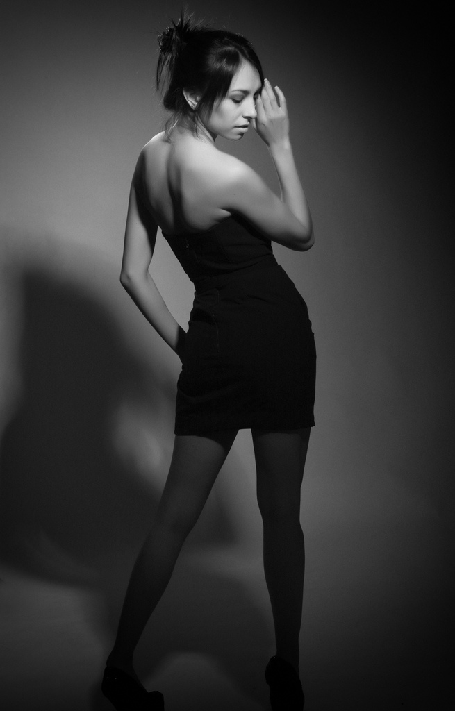 Female model photo shoot of Lauren DR by RosalesStudio