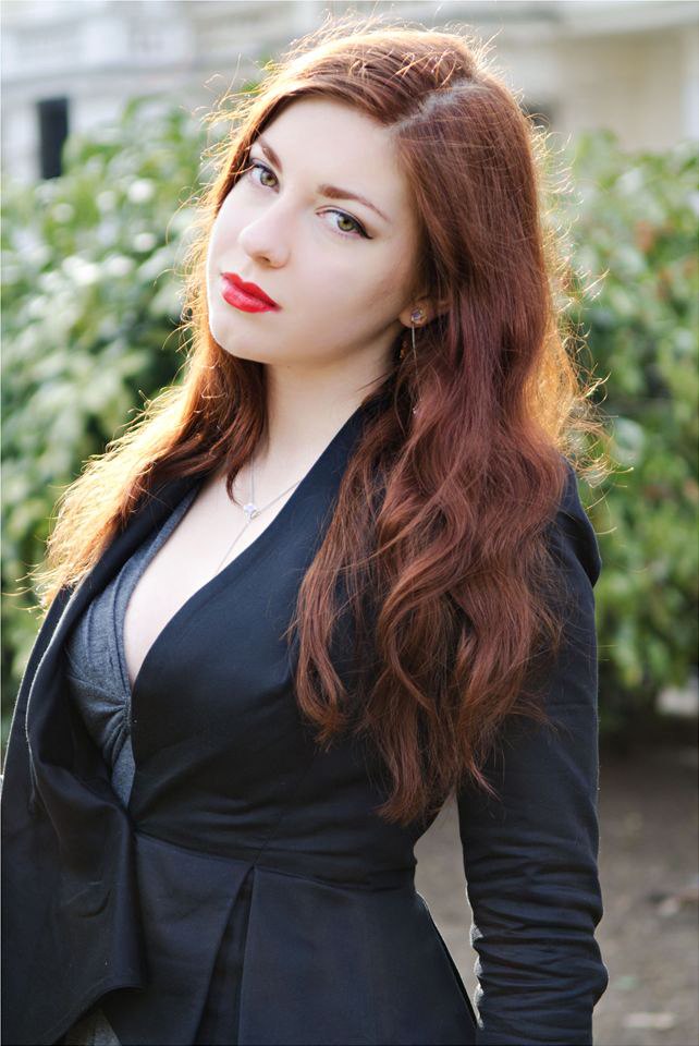 Female model photo shoot of Anna Kornilova