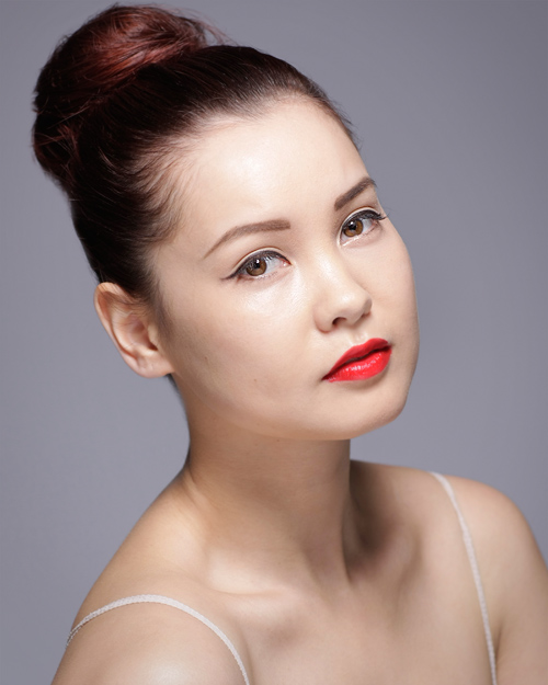 Female model photo shoot of Debi Li Gilby