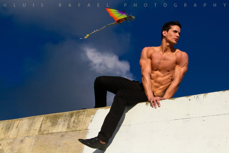 Male model photo shoot of Gabriel86 by Luis Rafael Photography