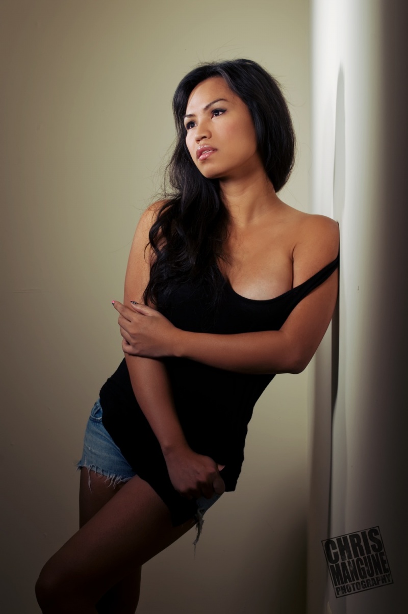 Female model photo shoot of Naomi Altamirano