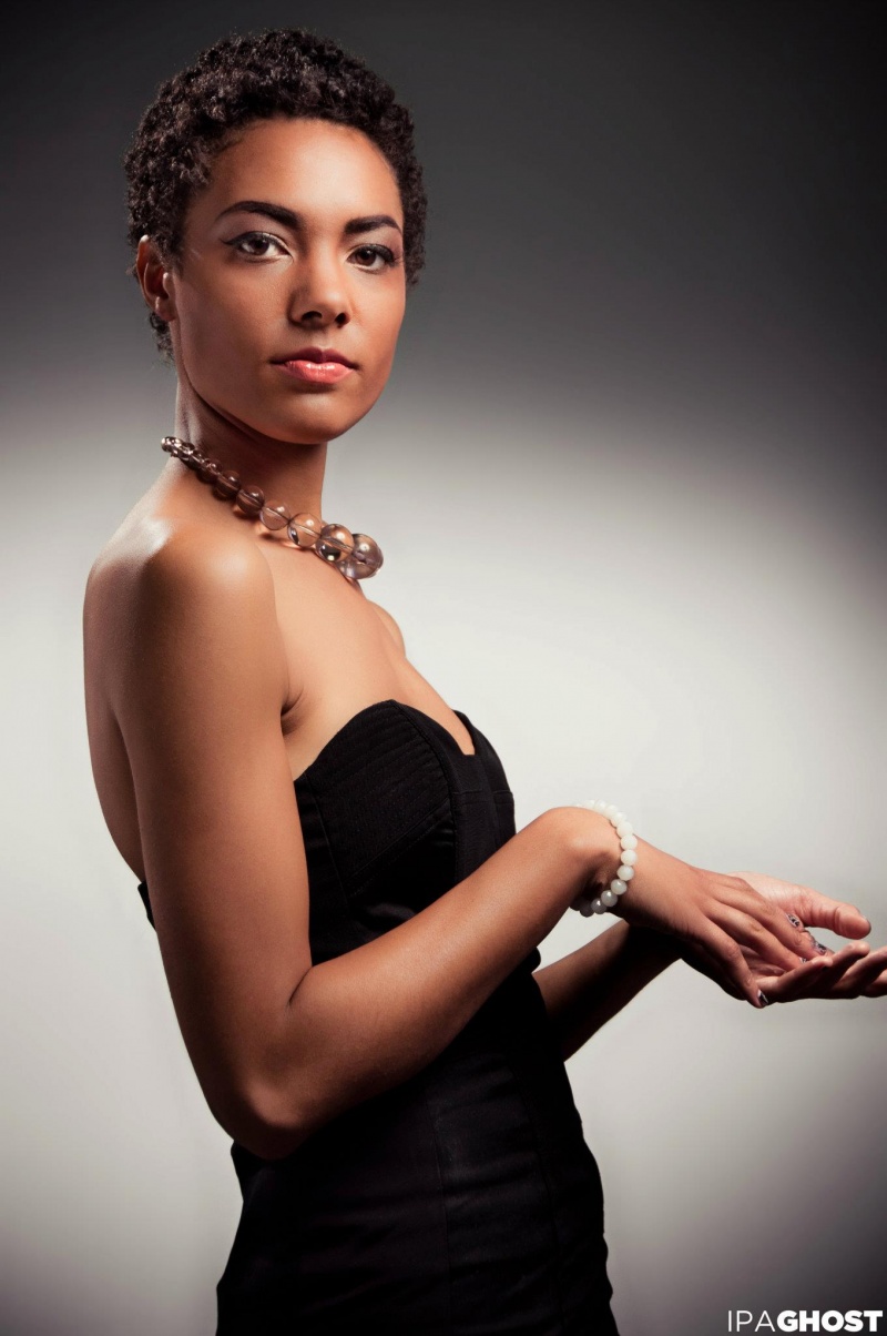 Female model photo shoot of AMartinez by ipaghost in Chicago, IL, makeup by Samantha Gribble HMUA
