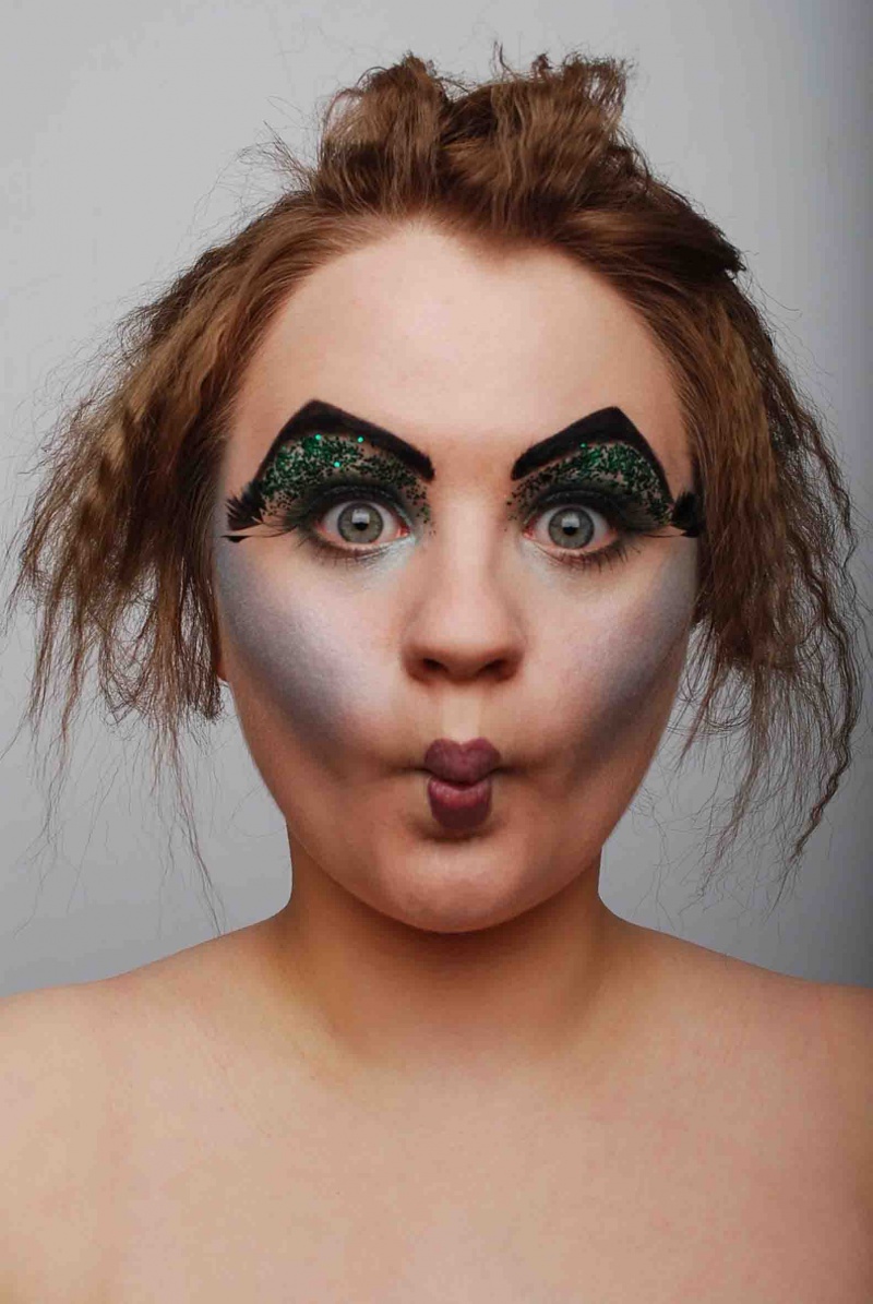Female model photo shoot of Katie Laidlaw in southampton solent uni