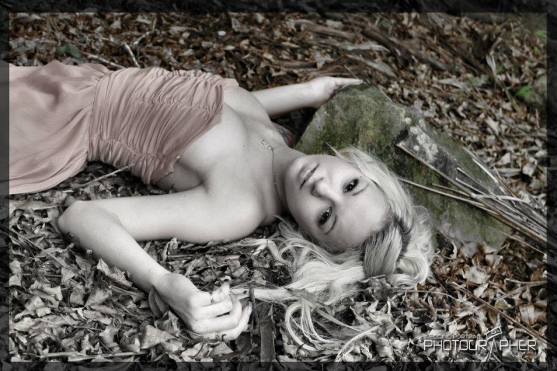 Female model photo shoot of Chantelle Ivy by Magic Shots Photography