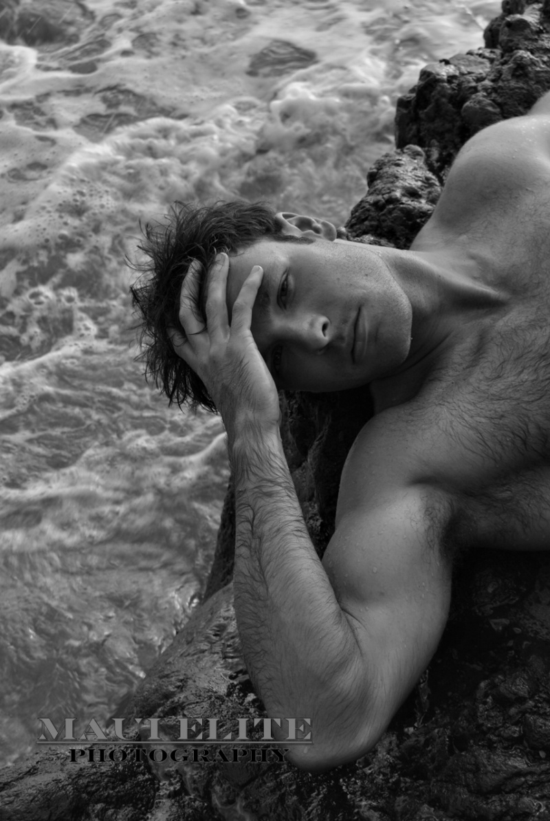 Male model photo shoot of Maui Elite Photography and Hawaii James
