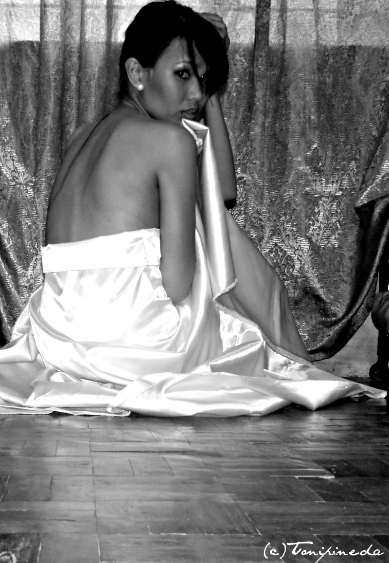 Female model photo shoot of sirendoll kris