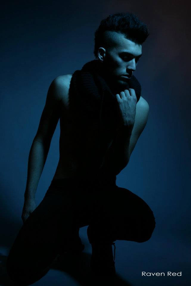 Male model photo shoot of Eric Fontanez