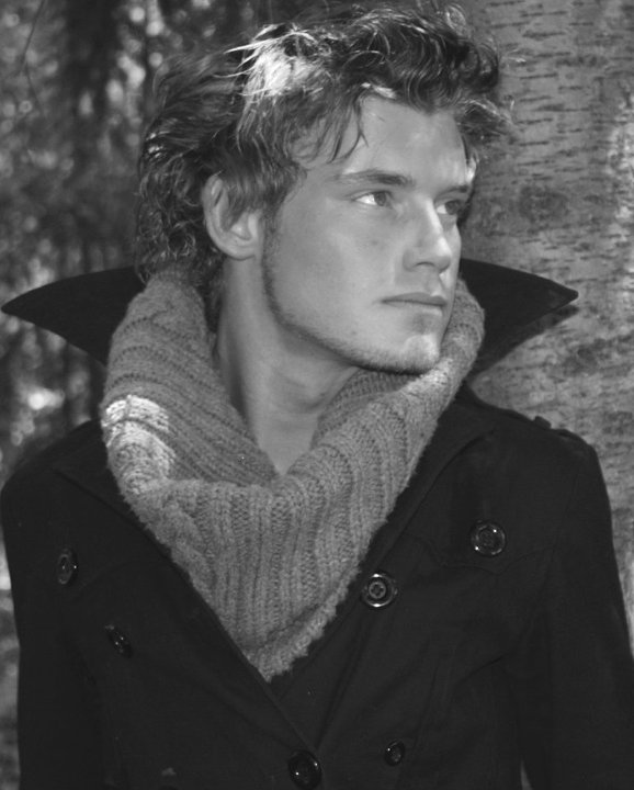 Male model photo shoot of Jim Cornelissen