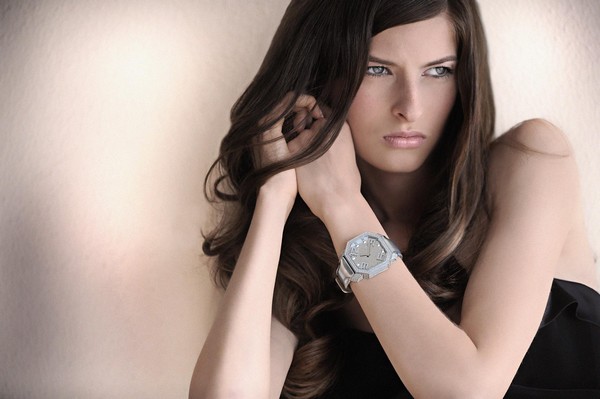 Female model photo shoot of Alexandra Meric