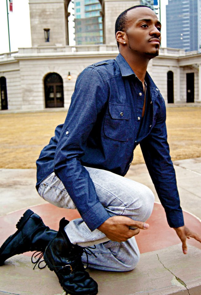 Male model photo shoot of Ricardo Beverly Photog