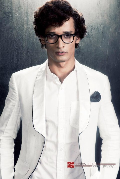 Male model photo shoot of Mahesh sharma