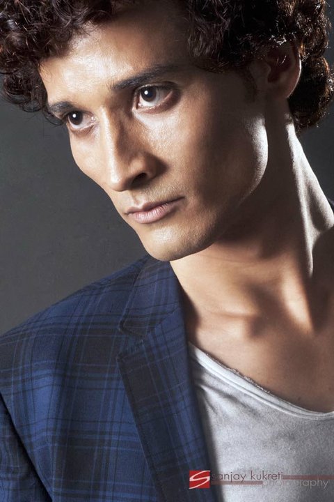 Male model photo shoot of Mahesh sharma