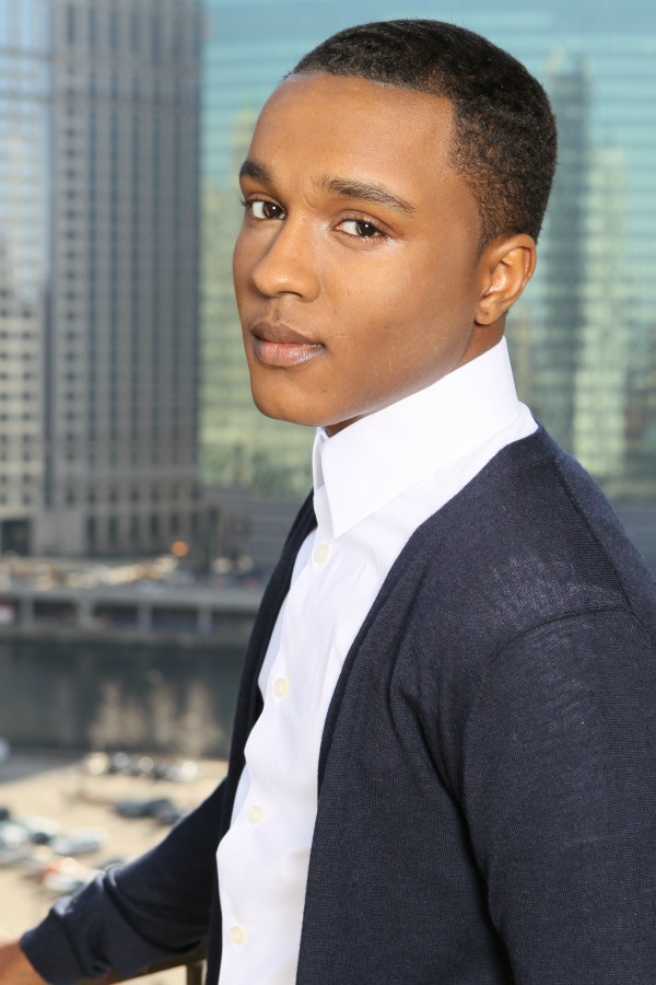 Male model photo shoot of James Lunden in chicago