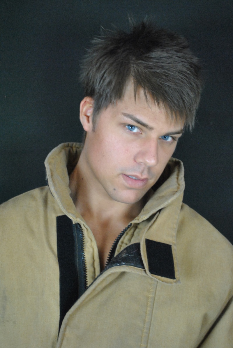 Male model photo shoot of Scott Kinghornn