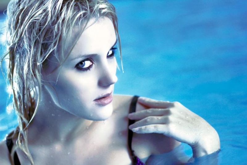 Female model photo shoot of KLM Kara Lefever Makeup