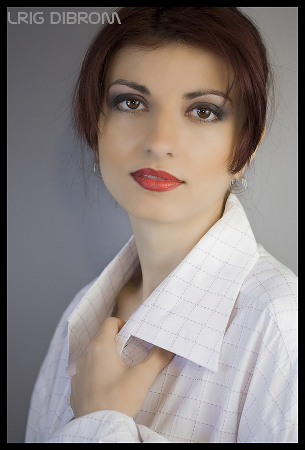 Female model photo shoot of lrig Dibrom