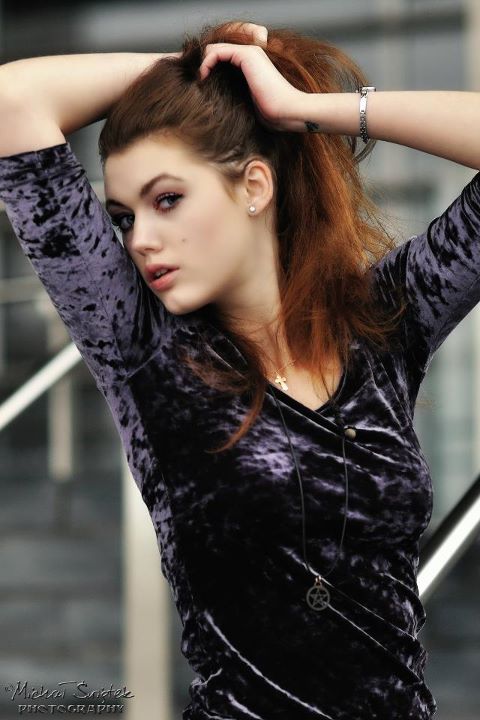 Female model photo shoot of AnnaSV