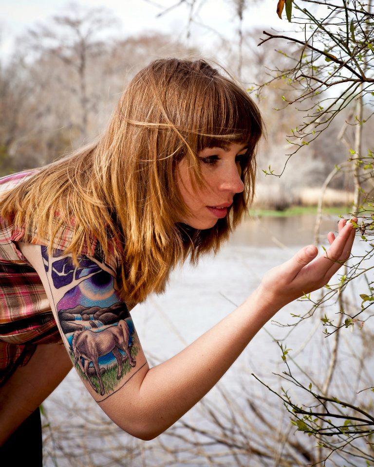 Female model photo shoot of Sulken Dreamer by Ed Woodson Photography in Ogeechee Canal