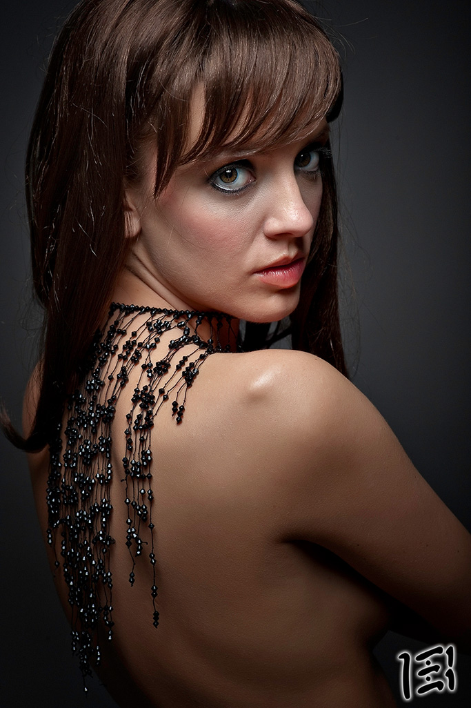 Female model photo shoot of Megan Pottinger by Carl Snider
