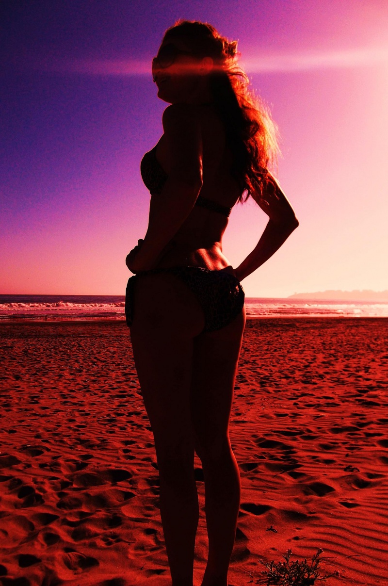 Female model photo shoot of ArielleSkye in Stinson Beach, Ca