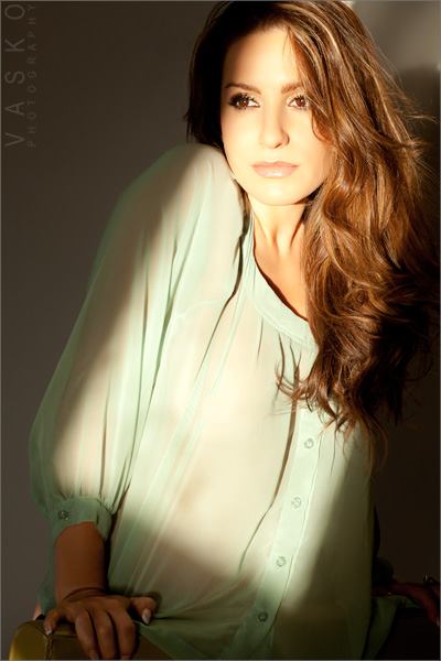 Female model photo shoot of Talia Russo