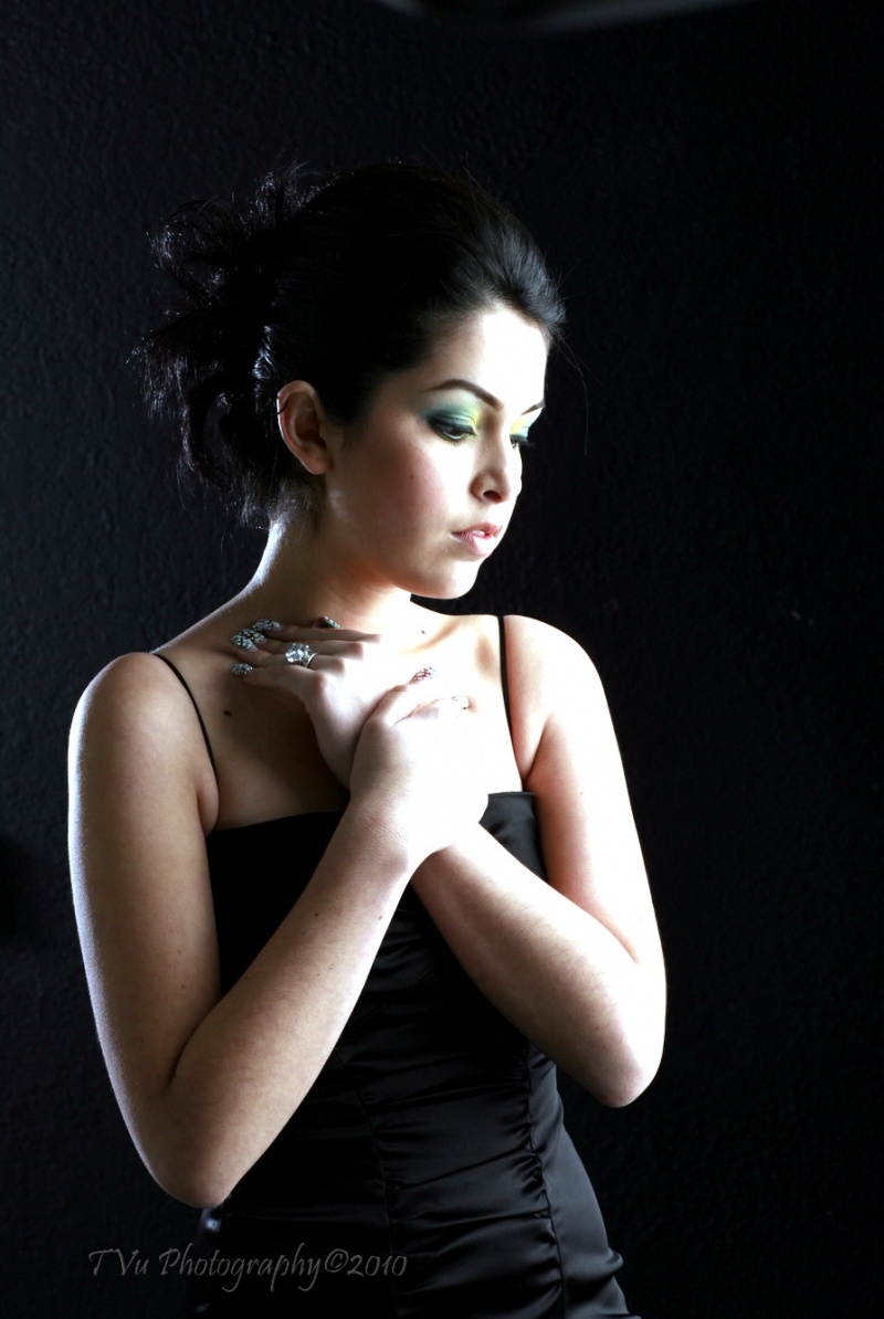 Female model photo shoot of alexandra yamileth in San Jose