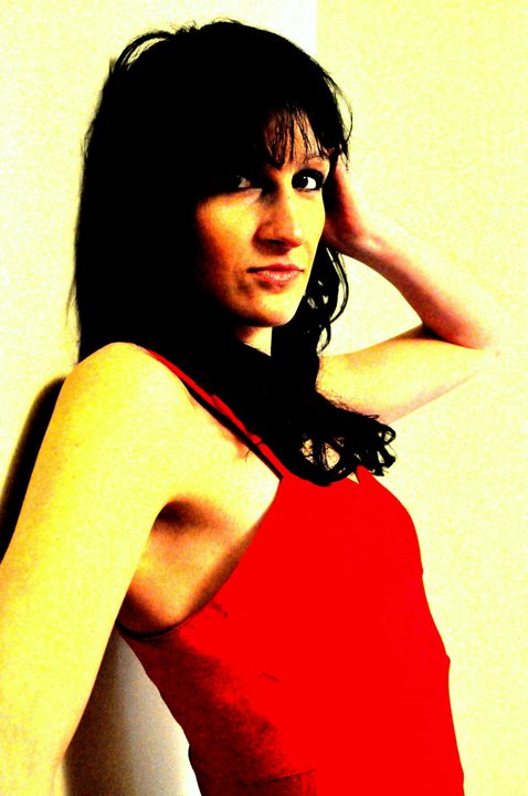 Female model photo shoot of daniella2012