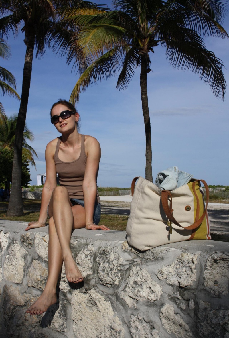Female model photo shoot of Victoria Kiv in Miami Beach
