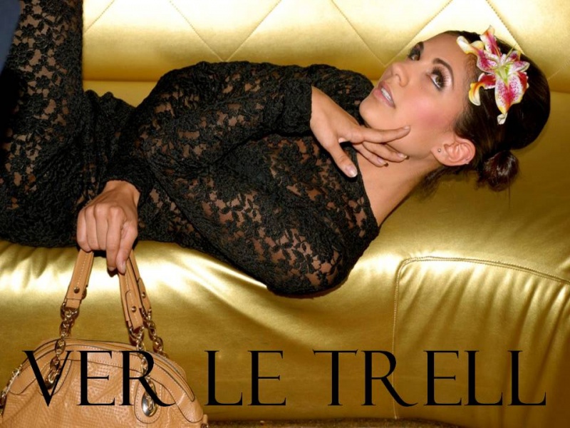 Male model photo shoot of Ver Le Trell 
