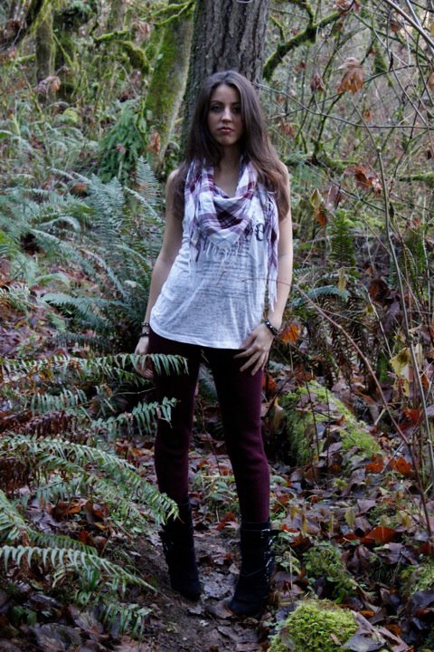 Female model photo shoot of Alesha West in Tacoma, Wa