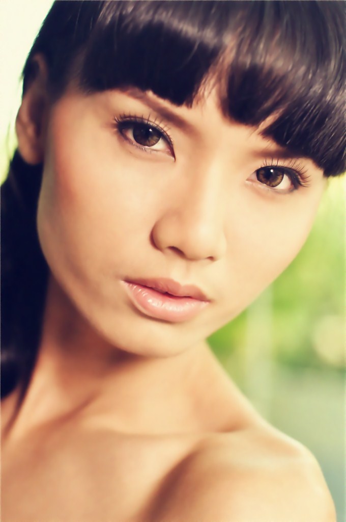 Female model photo shoot of Beatrice Jao