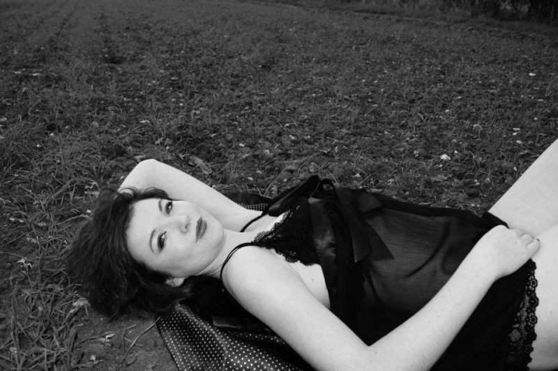 Female model photo shoot of Hanna-Louise Fox in Kesgrave Fields.