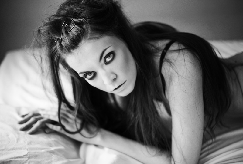 Female model photo shoot of Mila Kolacinska